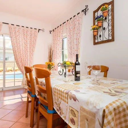 Sunflower By Seewest Villa *